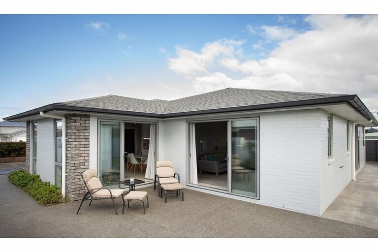Photo of property in 87 Kupe Drive, Whitianga, 3510