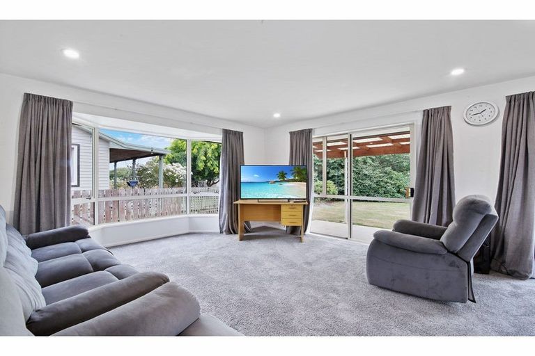 Photo of property in 8 Reeves Street, Cheviot, 7310
