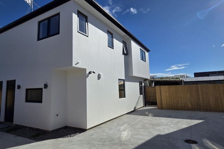 Photo of property in 4/13 Shearer Avenue, Papanui, Christchurch, 8052