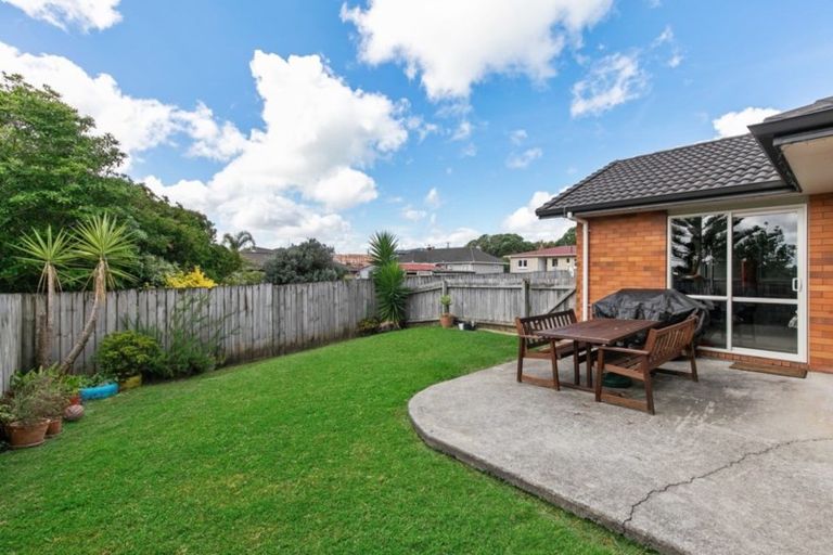 Photo of property in 55a Matipo Road, Te Atatu Peninsula, Auckland, 0610