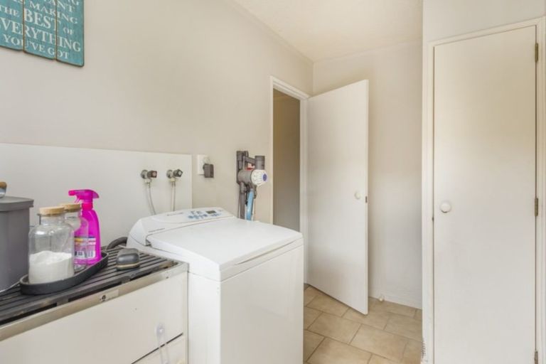 Photo of property in 13a Princes Street, Cambridge, 3434