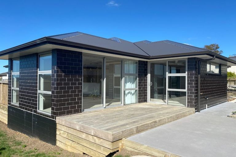 Photo of property in 18 Provisional Drive, Te Kamo, Whangarei, 0112