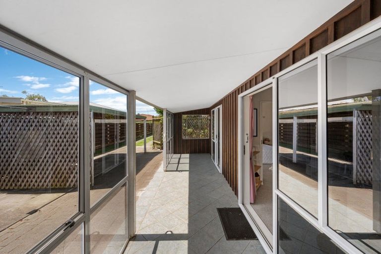 Photo of property in 24 Church Road, Taradale, Napier, 4112