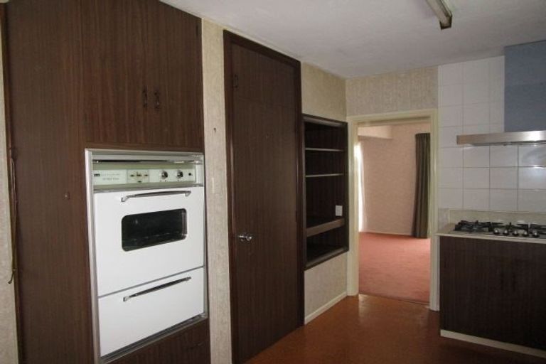 Photo of property in 10 Dunrobin Place, Avonhead, Christchurch, 8042