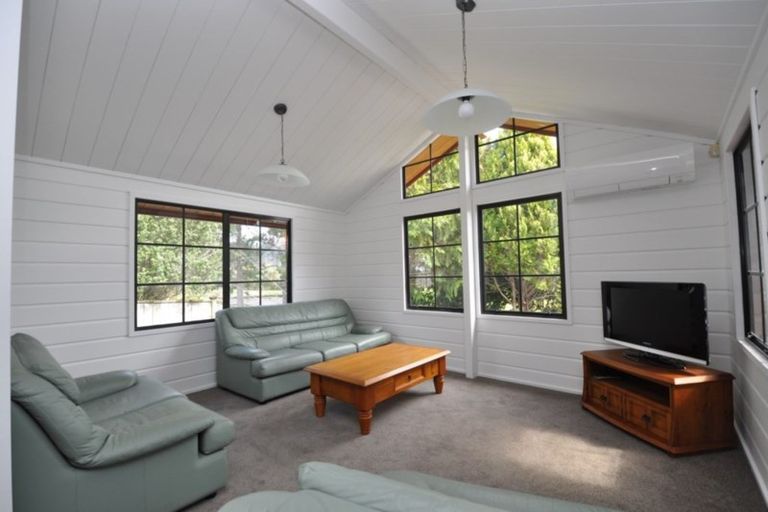 Photo of property in 180 Vista Paku, Pauanui, Hikuai, 3579