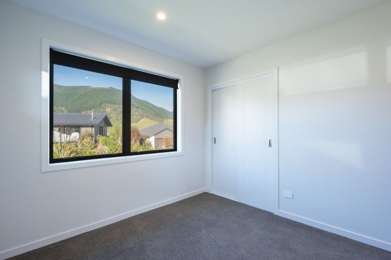 Photo of property in 30 Huntaway Close, Stoke, Nelson, 7011