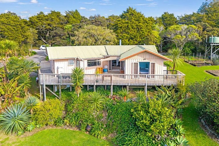 Photo of property in 763 Owhiwa Road, Parua Bay, Onerahi, 0192