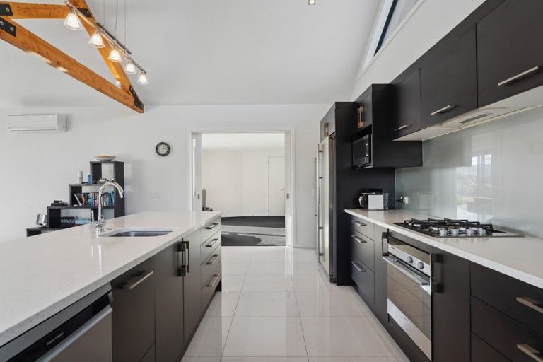 Photo of property in 15 Mckellar Drive, Jacks Point, Queenstown, 9371