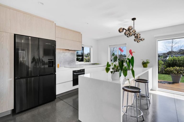 Photo of property in 1/20b Gordon Street, Glen Avon, New Plymouth, 4312