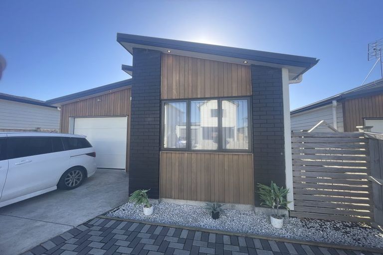 Photo of property in 10 Selwyn Downs Lane, Opaheke, Papakura, 2113