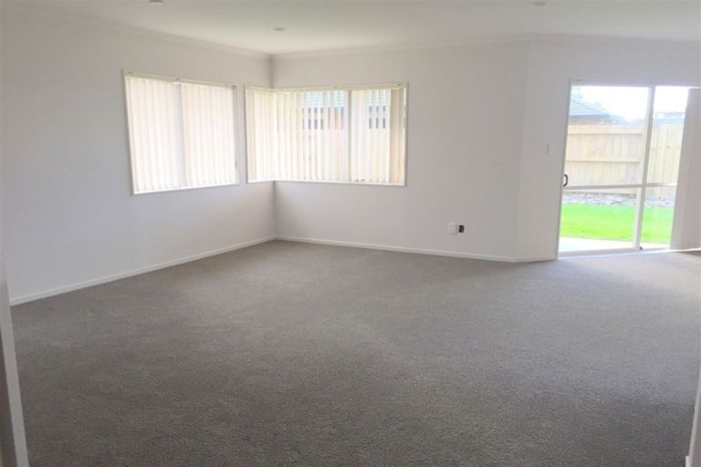 Photo of property in 321 Gravatt Road, Papamoa Beach, Papamoa, 3118