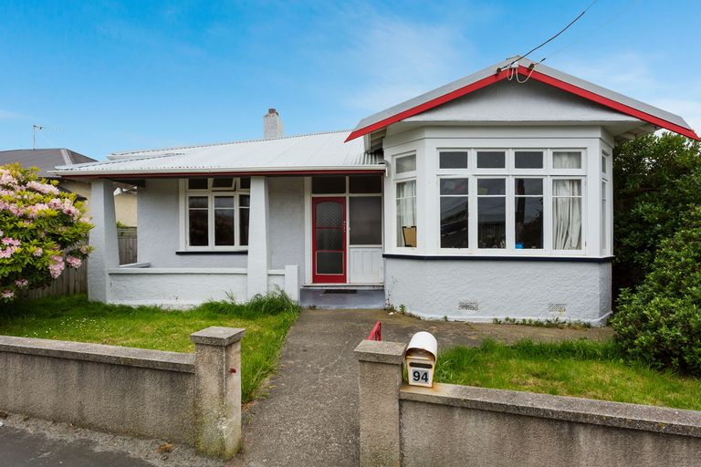 Photo of property in 94 Victoria Road, Saint Kilda, Dunedin, 9012