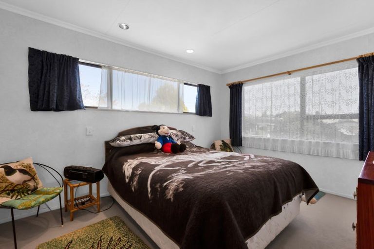 Photo of property in 1 Towai Street, Inglewood, 4330