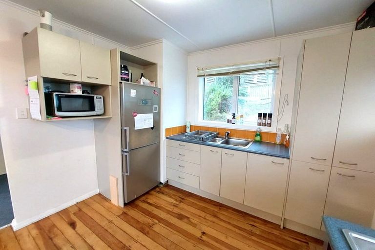 Photo of property in 41 Pembroke Road, Northland, Wellington, 6012