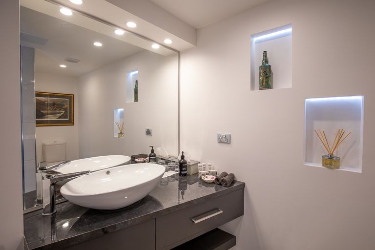 Photo of property in 10 Edinburgh Street, Roxburgh, 9500
