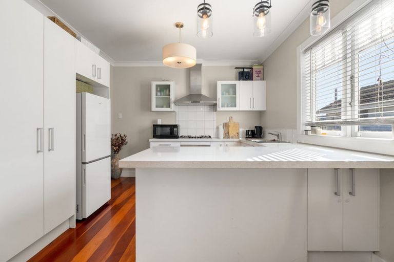 Photo of property in 21 Primrose Street, Frankton, Hamilton, 3204