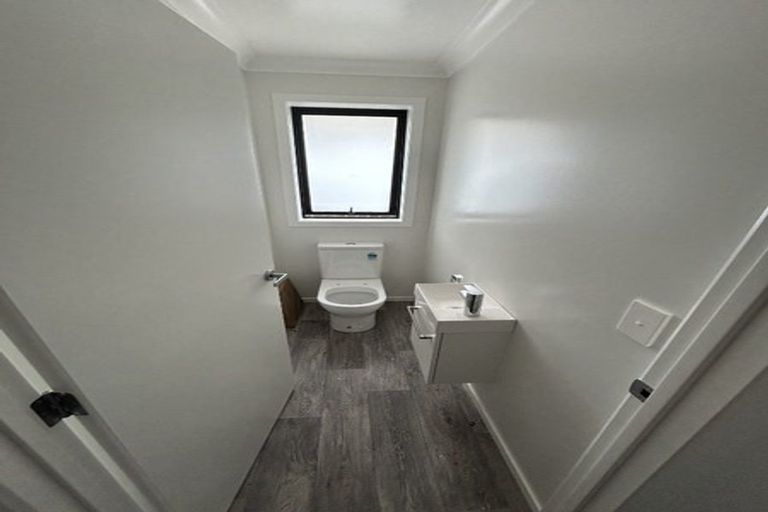 Photo of property in 42 Evergreen Parade, Rosehill, 2113