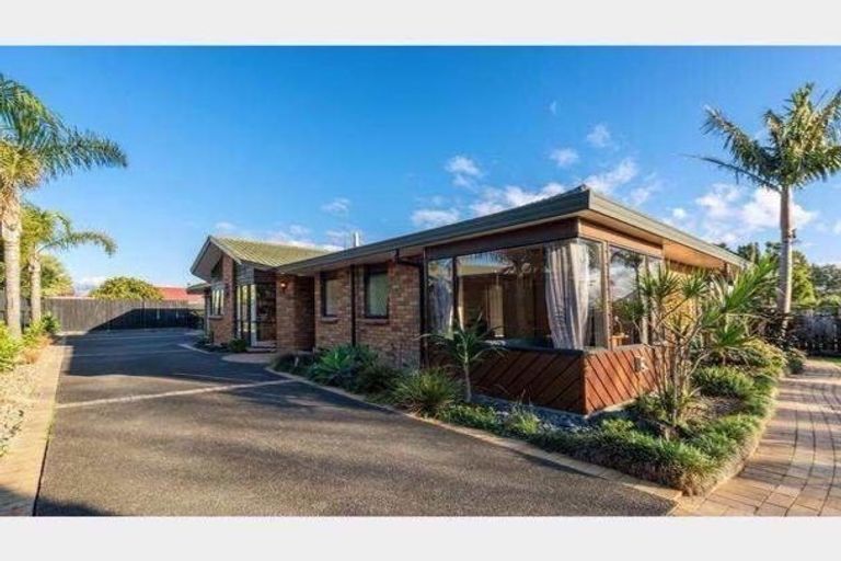 Photo of property in 37 Third View Avenue, Beachlands, Auckland, 2018