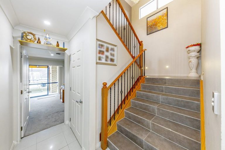 Photo of property in 9 Goh Place, Manurewa, Auckland, 2105