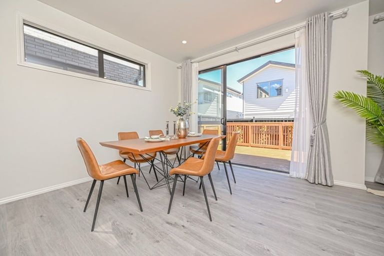 Photo of property in 1 Galloway Crescent, Farm Cove, Auckland, 2012