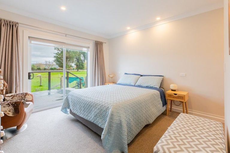 Photo of property in 417 Racecourse Road, Waipukurau, 4282