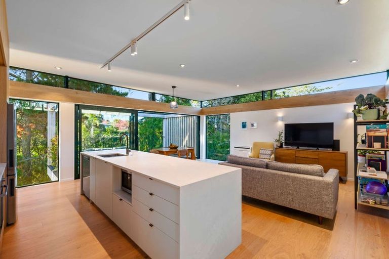 Photo of property in 1/49c Lancaster Road, Beach Haven, Auckland, 0626