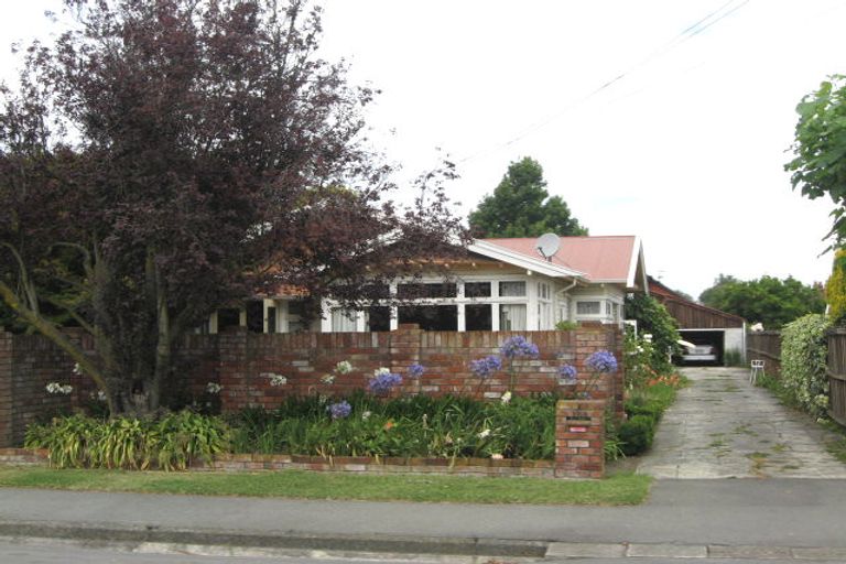 Photo of property in 104 Knowles Street, St Albans, Christchurch, 8052