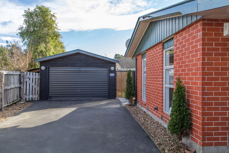 Photo of property in 30 Orrick Crescent, Avondale, Christchurch, 8061