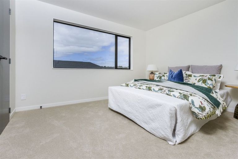 Photo of property in 55 Godfrey Drive, Orewa, 0931