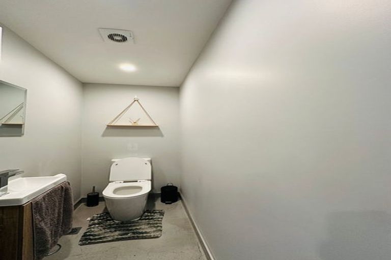 Photo of property in 2/1a Halsey Road, Manurewa, Auckland, 2102