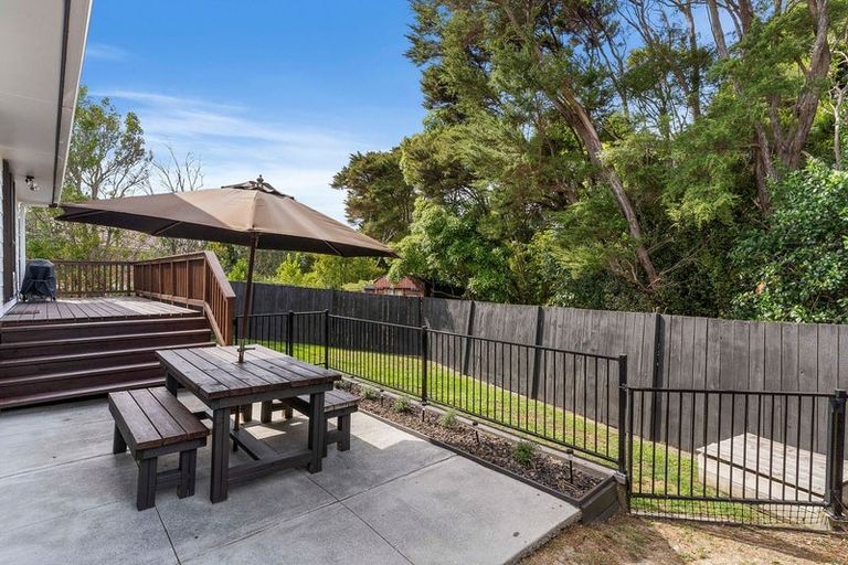 Photo of property in 2/63a Colwill Road, Massey, Auckland, 0614