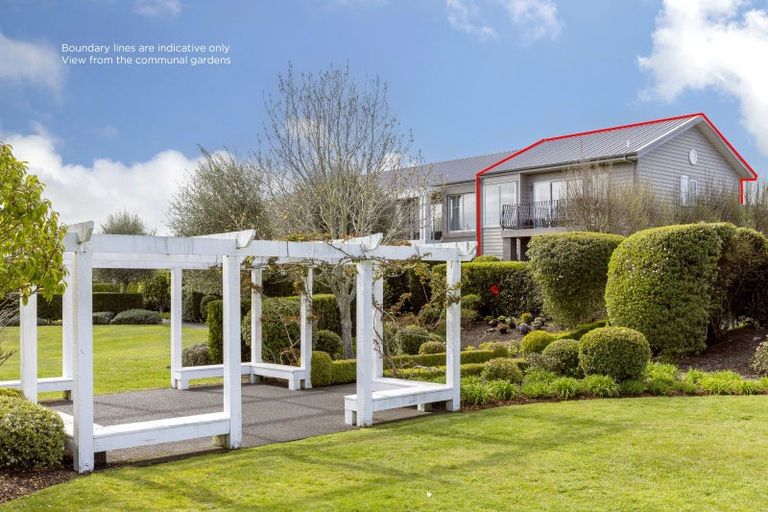 Photo of property in 49 Chateau Crescent, Rangatira Park, Taupo, 3330
