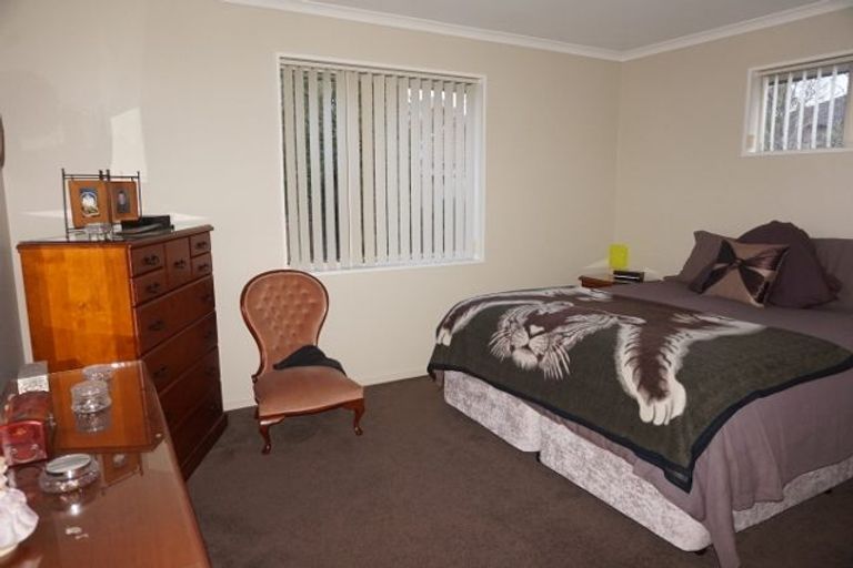 Photo of property in 55 Springwater Avenue, Northwood, Christchurch, 8051