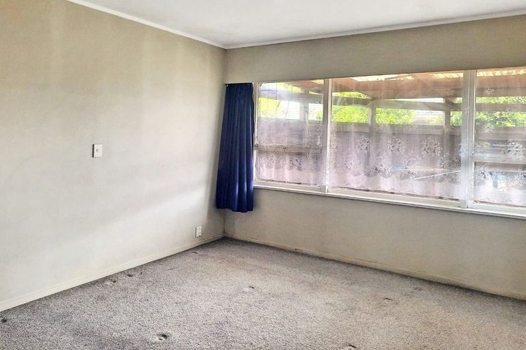 Photo of property in 1/37 Great South Road, Papakura, Takanini, 2110
