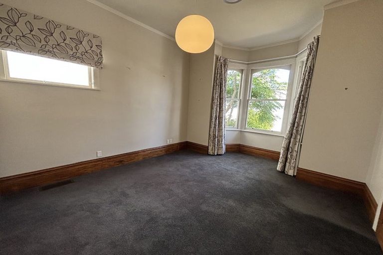Photo of property in 17 Armour Avenue, Mount Victoria, Wellington, 6011