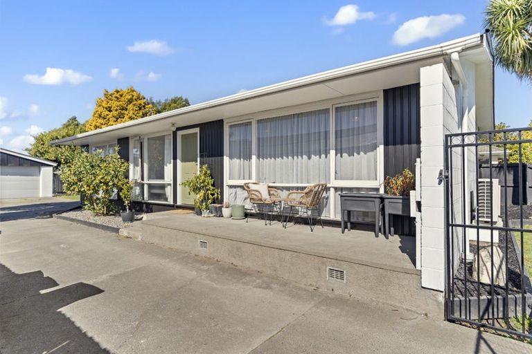 Photo of property in 80 Russley Road, Russley, Christchurch, 8042