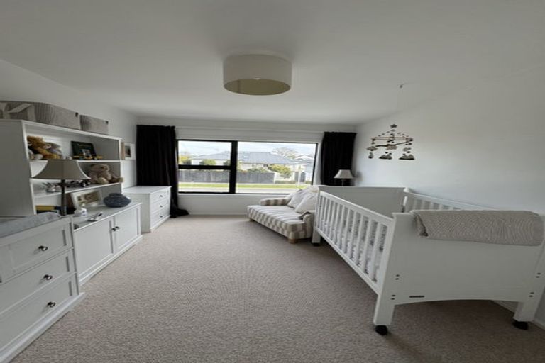 Photo of property in 2/68 Browns Road, St Albans, Christchurch, 8014