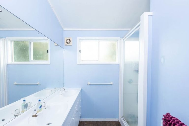 Photo of property in 5b Manning Street, Rawene, Kaikohe, 0473