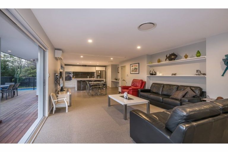 Photo of property in 1 Paikea Place, Somerfield, Christchurch, 8024