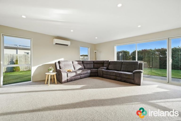 Photo of property in 53 Kingsbridge West, Burwood, Christchurch, 8083
