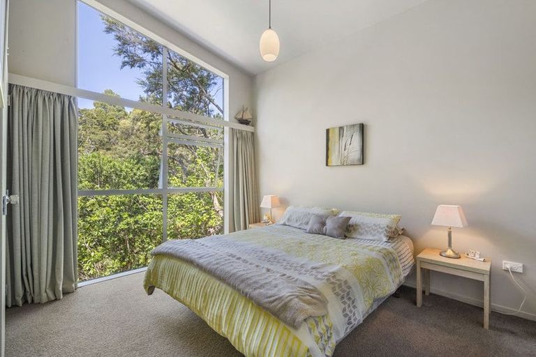 Photo of property in 10 Beach Street, Sandspit, Warkworth, 0982