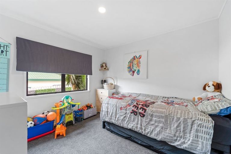 Photo of property in 44 Penton Road, Stanmore Bay, Whangaparaoa, 0932