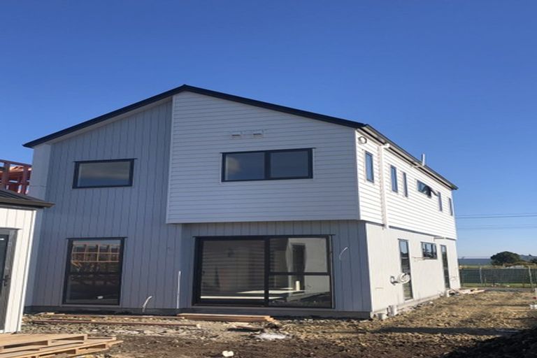 Photo of property in 141 Grove Road, Papakura, 2110