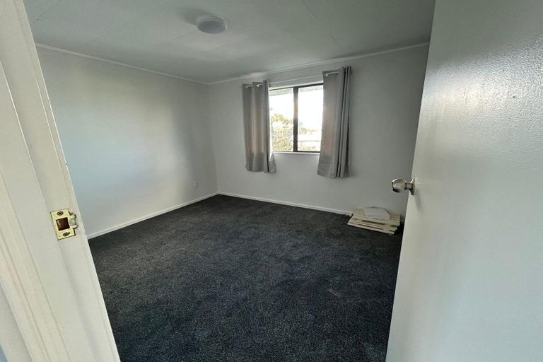 Photo of property in 6 Applewood Drive, Henderson, Auckland, 0612