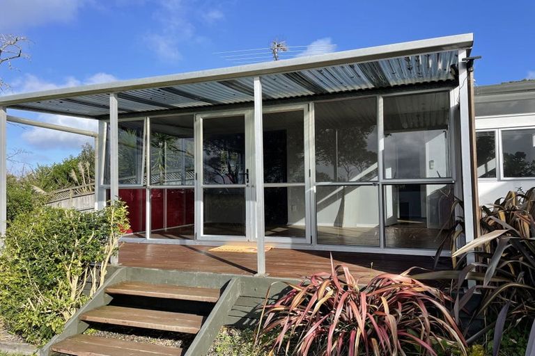 Photo of property in 171c Colwill Road, Massey, Auckland, 0614