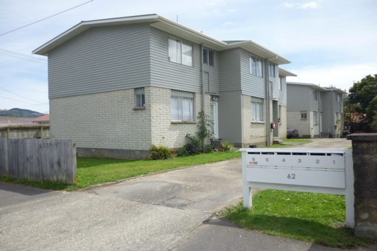 Photo of property in 2/62 Martin Street, Wallaceville, Upper Hutt, 5018