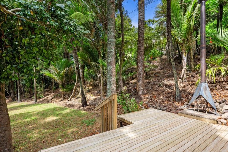 Photo of property in 45 Park Road, Titirangi, Auckland, 0604