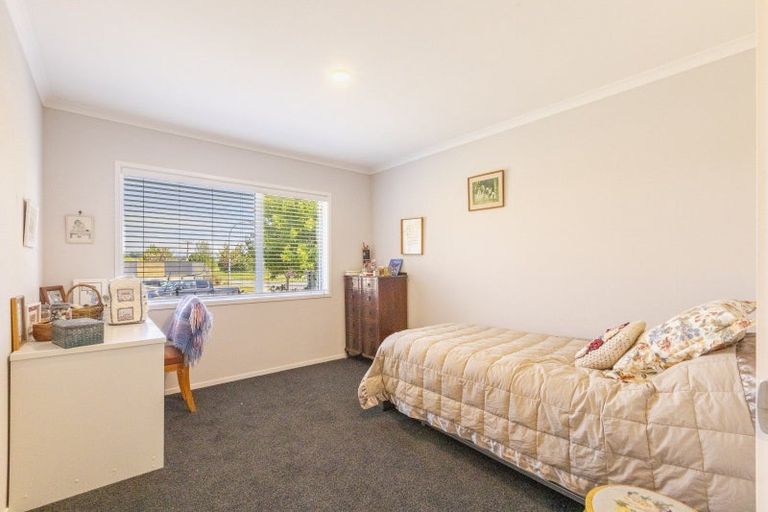 Photo of property in 106 Mount Herbert Road, Waipukurau, 4200