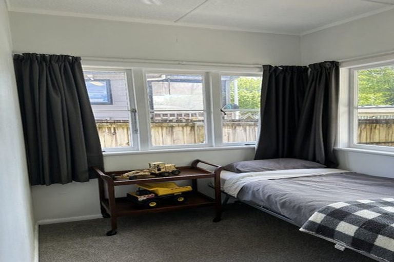 Photo of property in 3 Olwyn Terrace, Dinsdale, Hamilton, 3204