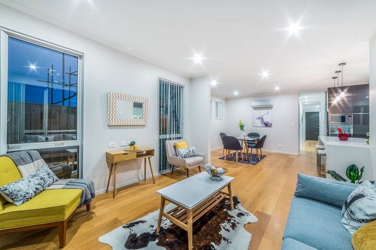 Photo of property in 43 Lockheed Street, Hobsonville, Auckland, 0618